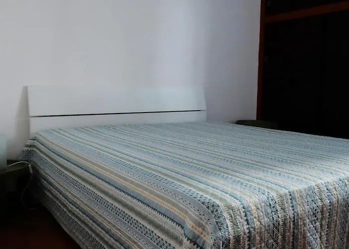 Ampio Bilocale A - Villaggio La Serra * 坎普码港